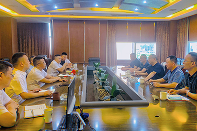 加强互换互学互鉴  集思广益同谋发展——巴运集团董事长陈斌一行到v8哈希游戏长运调研互换